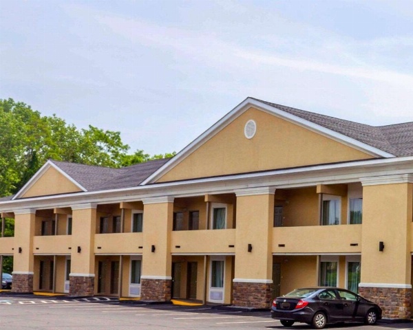 Quality Inn Waterbury image 25