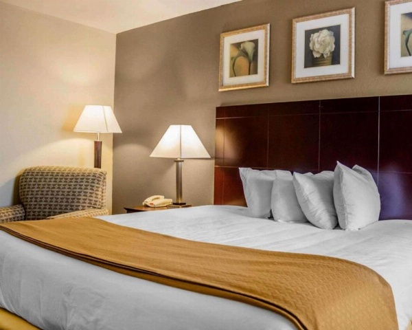 Quality Inn Waterbury image 27